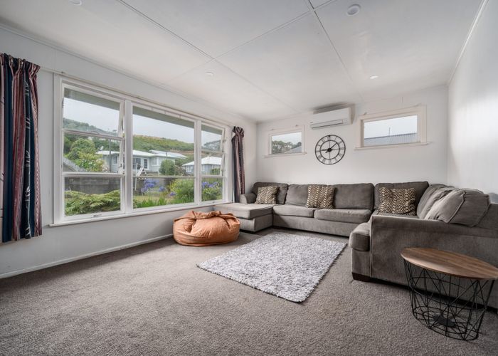  at 65 Waihora Crescent, Waitangirua, Porirua, Wellington