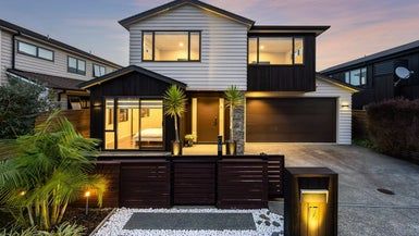  at 17 Tawatawa Street, Long Bay, Auckland