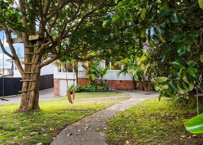  at 21 Fir Street, Waterview, Auckland City, Auckland