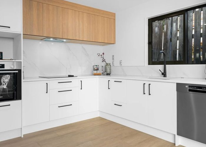  at 8F Claridge Street, Glen Eden, Waitakere City, Auckland