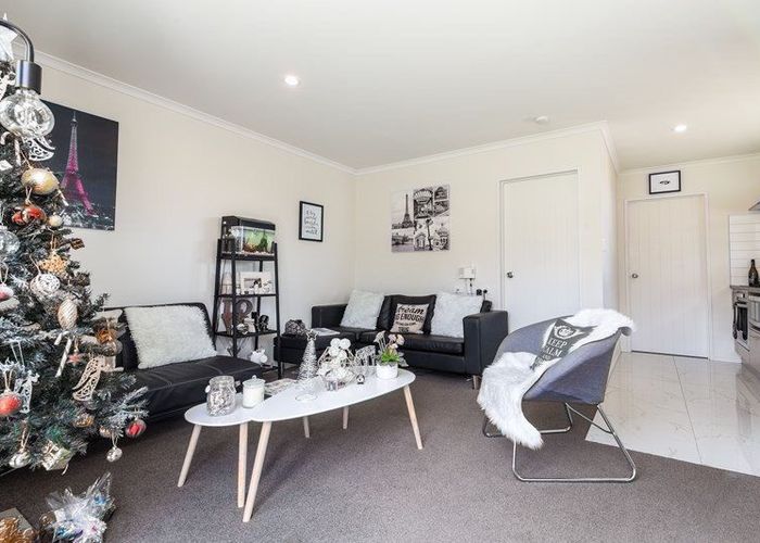  at 9A Alloway Street, Westgate, Waitakere City, Auckland