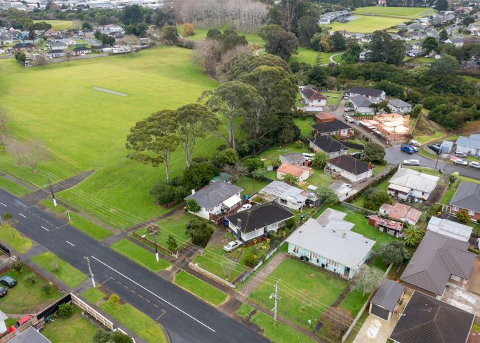  at 80 Hills Road, Otara, Auckland