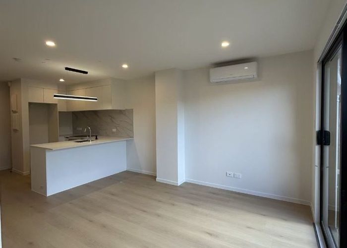  at 9/11 Stottholm Road, Titirangi, Waitakere City, Auckland