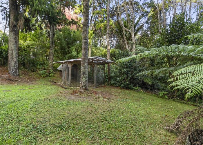  at 196 Godley Road, Titirangi, Waitakere City, Auckland