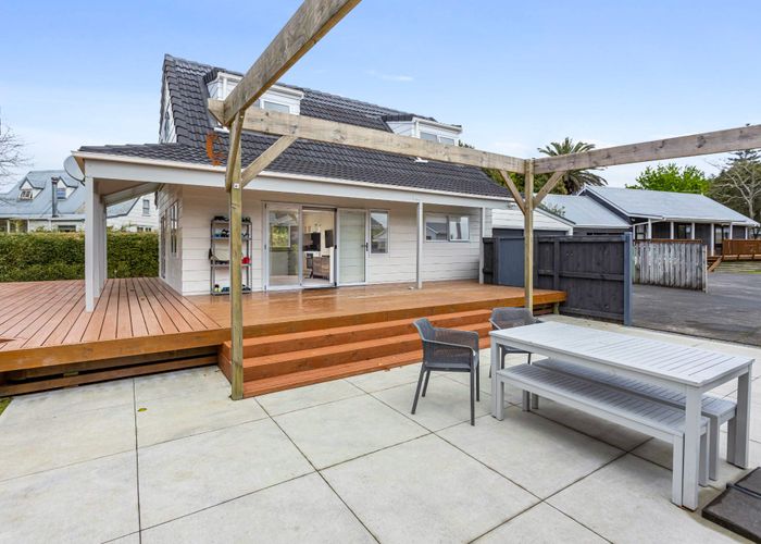  at 9 Rheingold Place, Huapai, Kumeu
