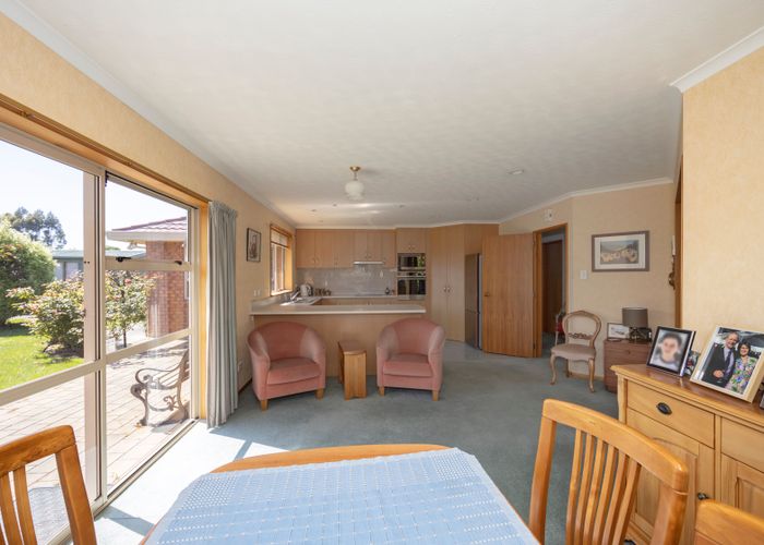  at 6 Hannah Place, Holmes Hill, Oamaru