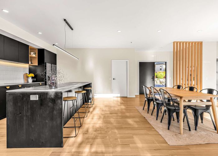  at 3 Broadview Way, Richmond, Richmond