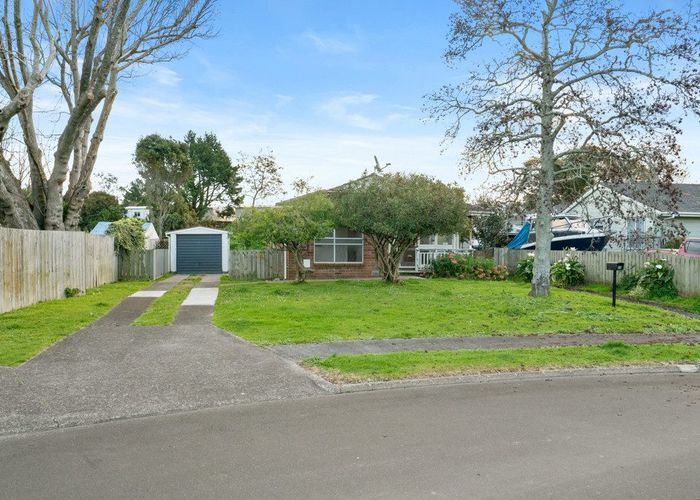  at 21 Rountree Place, Conifer Grove, Papakura, Auckland
