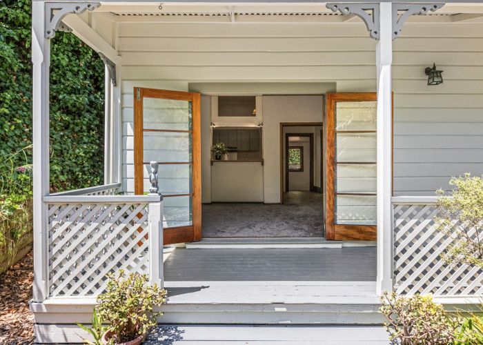  at 25 Chaucer Road South, Hospital Hill, Napier