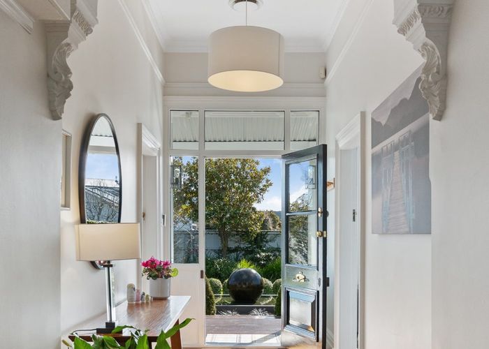  at 90 Hawthorne Street, Strowan, Christchurch City, Canterbury