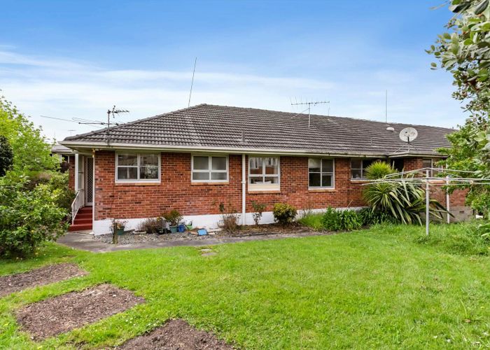  at 1/159 Coronation Road, Hillcrest, Auckland