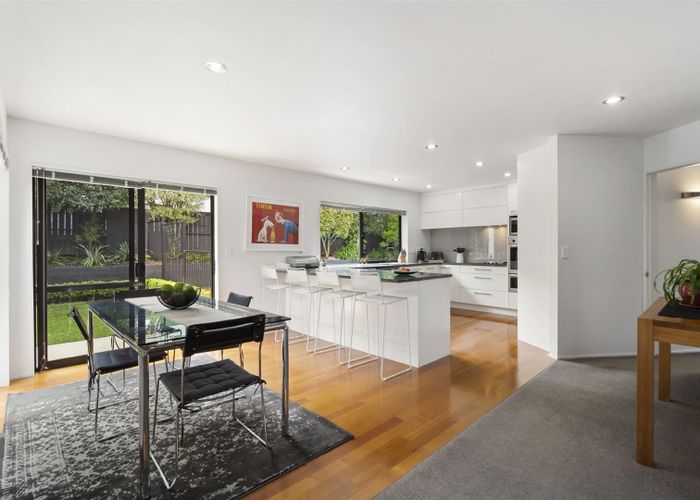  at 49 James Evans Drive, Northcote, Auckland