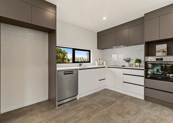  at 27D Bernard Street, Mount Wellington, Auckland City, Auckland