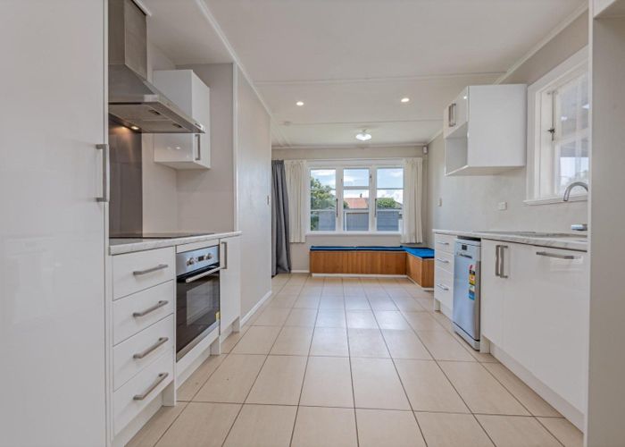  at 41 Rangiora Avenue, Roslyn, Palmerston North, Manawatu / Whanganui