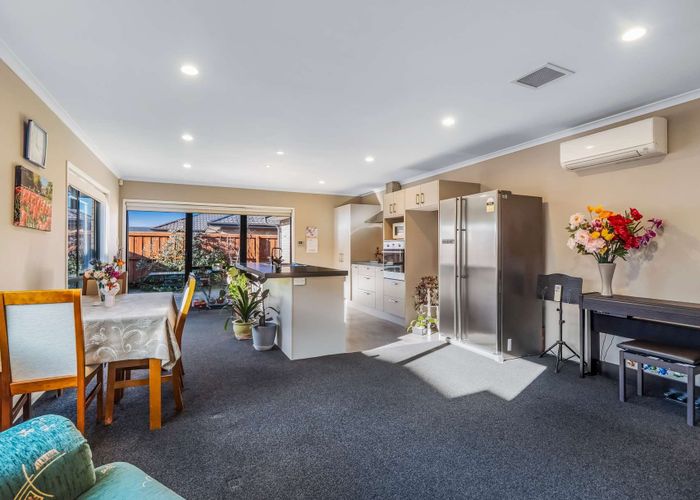  at 33 Faringdon Boulevard, Rolleston, Rolleston