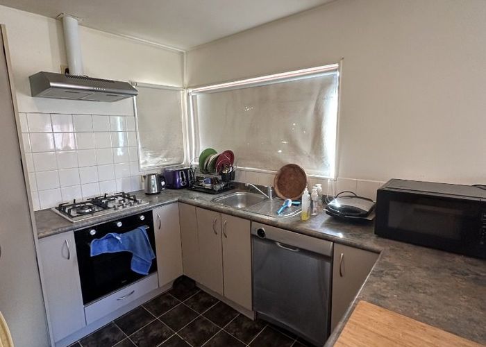  at 31 Copplestone Place, New Lynn, Waitakere City, Auckland