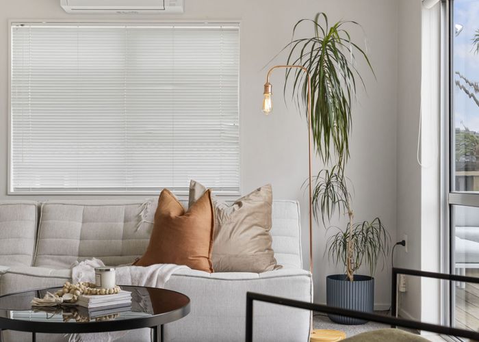  at 159a Beach Haven Road, Beach Haven, North Shore City, Auckland