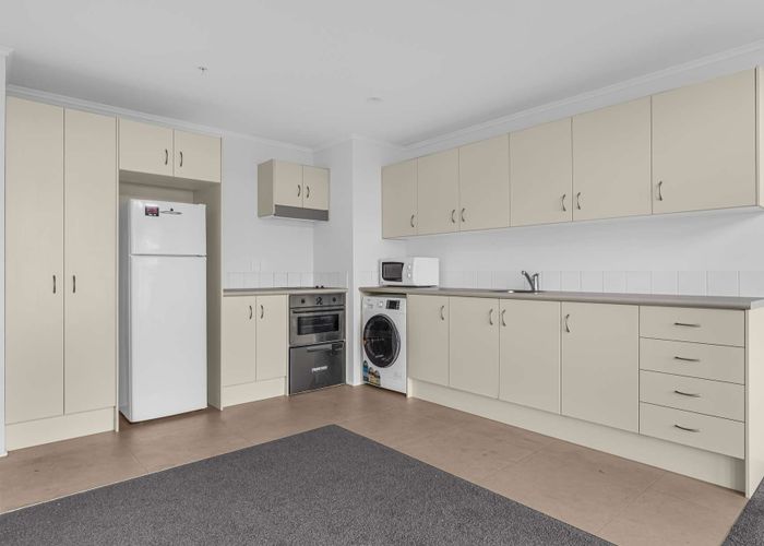  at 14F 30 Westward Ho, Glen Eden, Waitakere City, Auckland