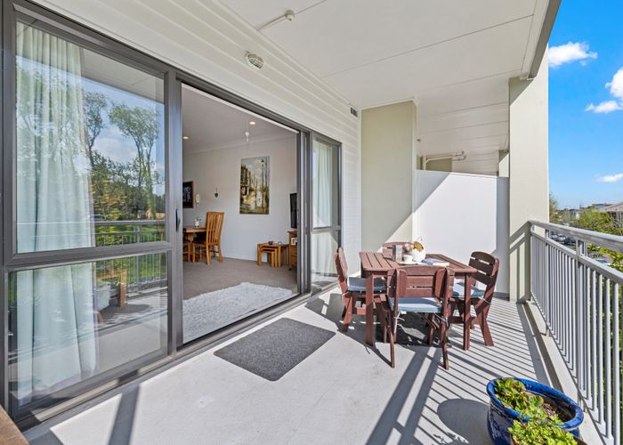  at 17/128 Stancombe Road, Flat Bush, Manukau City, Auckland