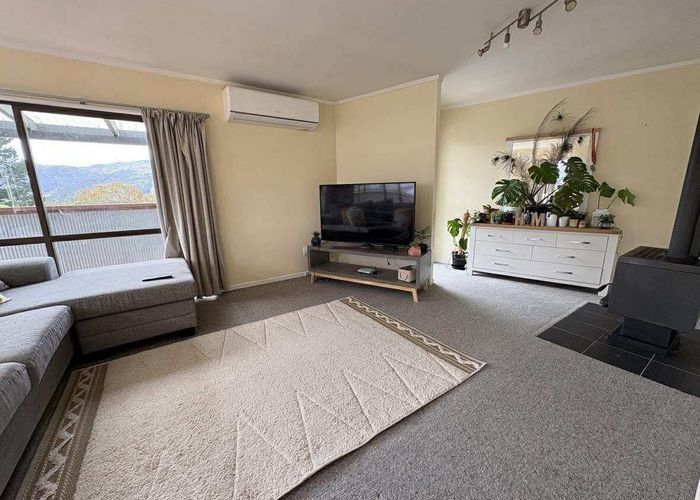  at 3 Fenchurch Grove, Stokes Valley, Lower Hutt, Wellington
