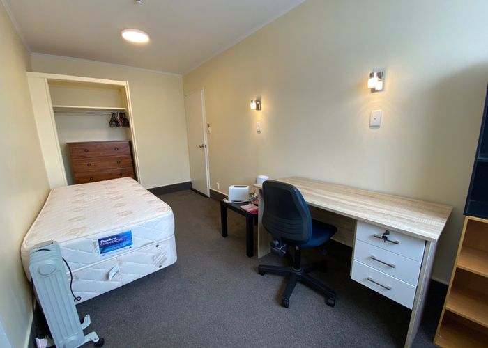  at 33 Thompson St, Mount Cook, Wellington, Wellington