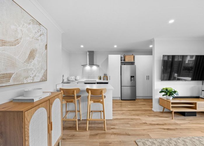  at 2/73 Hobsonville Point Road, Hobsonville, Waitakere City, Auckland