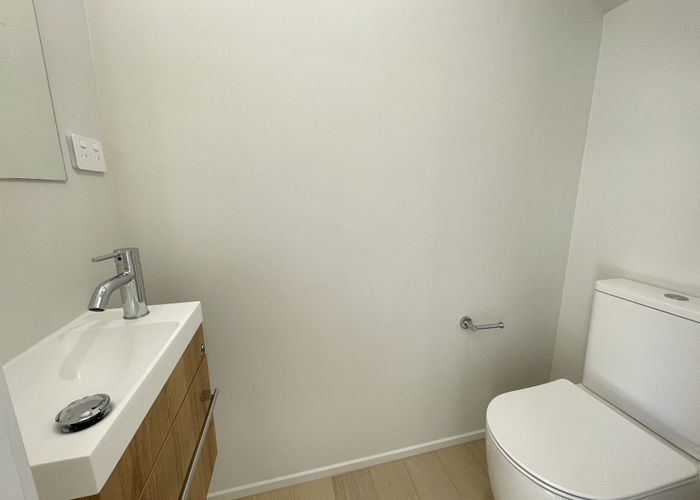  at 83/124 Taylors Road, Mount Albert, Auckland