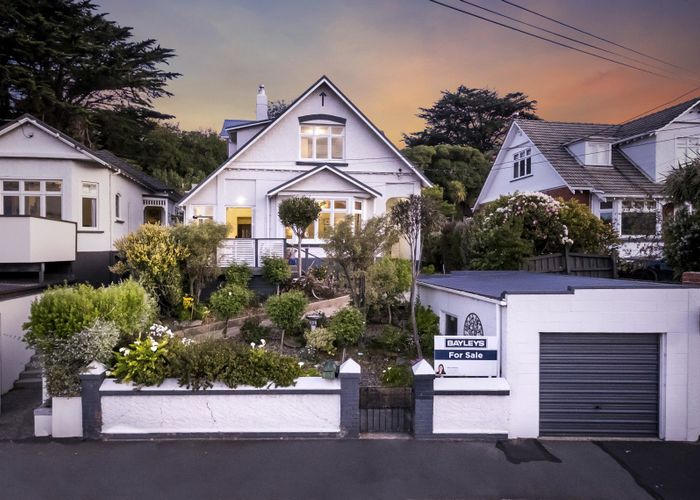  at 157 Victoria Road, Saint Clair, Dunedin