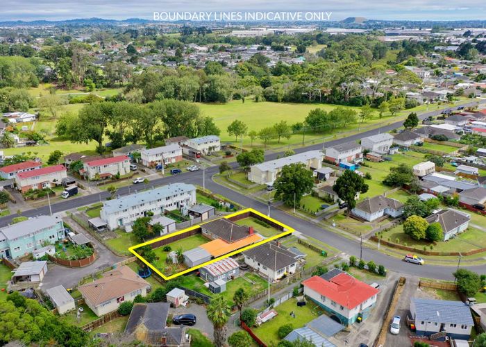  at 52 Williams Crescent, Otara, Auckland