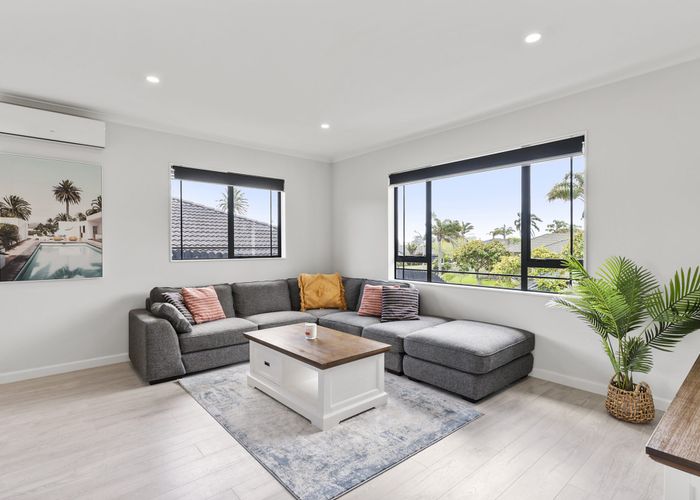  at 1 Black Teal Close, Unsworth Heights, Auckland