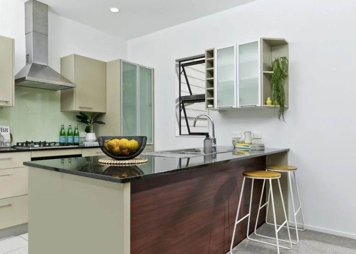  at 8/40 Scarlet Oak Drive, Schnapper Rock, Auckland