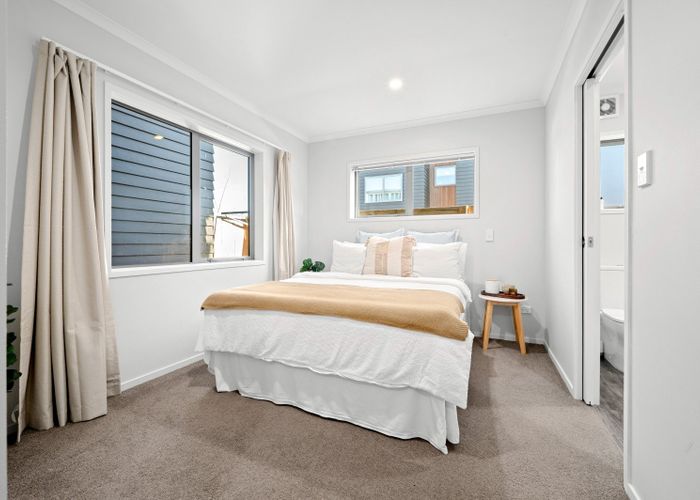  at 2/8 Richmond Street, Whitiora, Hamilton, Waikato