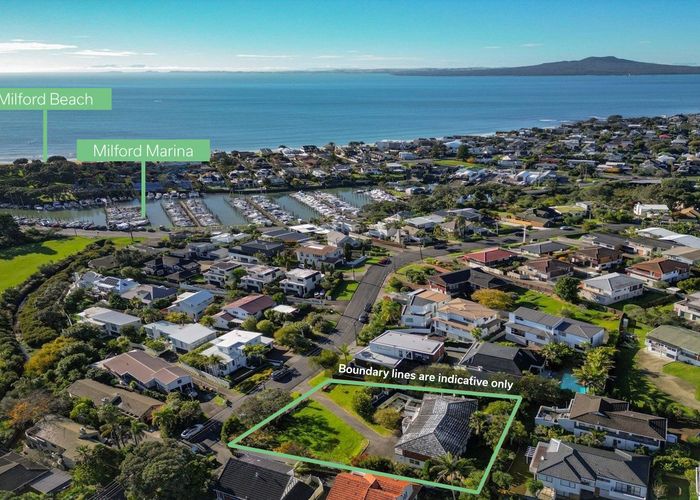  at 24 Prospect Terrace, Milford, North Shore City, Auckland