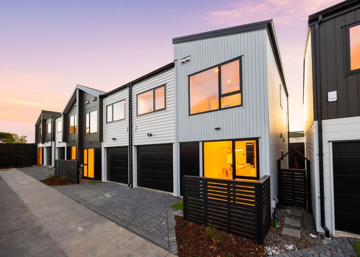  at Lot 5/13 Kurnell Drive, Botany Downs, Manukau City, Auckland