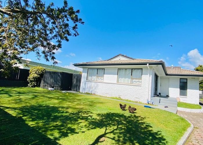  at 10 Cullimore Street, Pukete, Hamilton