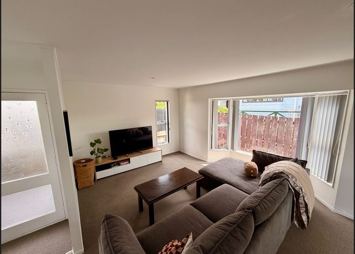  at 4 Yee Place, Mount Wellington, Auckland City, Auckland