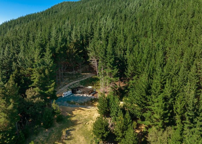  at 2135 State Highway 6, Okaramio, Havelock