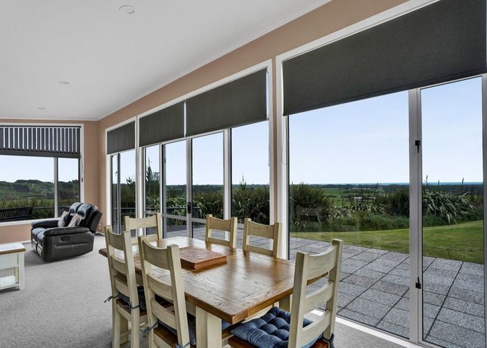  at 100 Elsham Road, Lepperton, New Plymouth, Taranaki