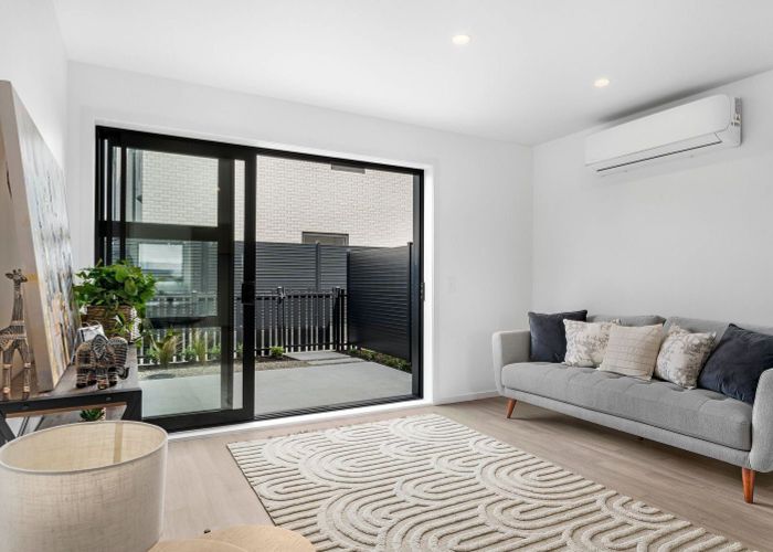  at 5 Erina Road, Wiri, Manukau City, Auckland