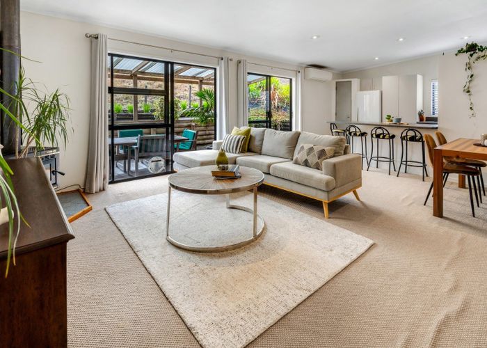  at 17 Hayley Lane, Howick, Manukau City, Auckland