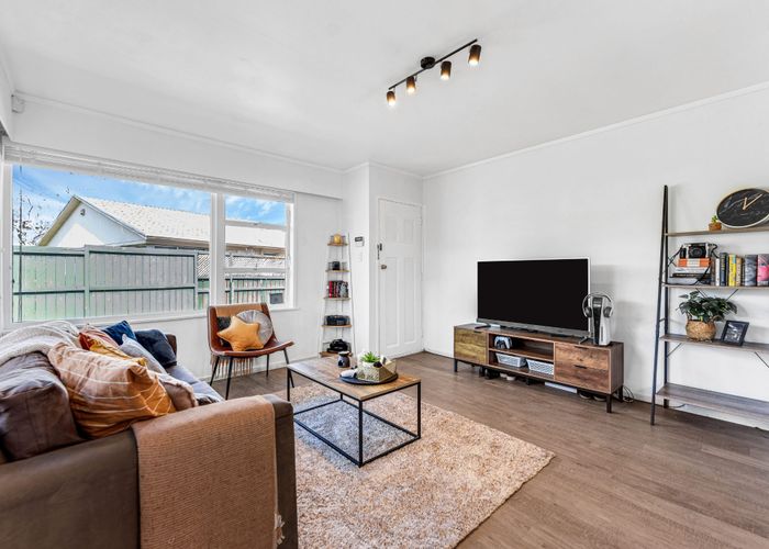  at 1/14 Stanniland Street, Sunnyhills, Manukau City, Auckland
