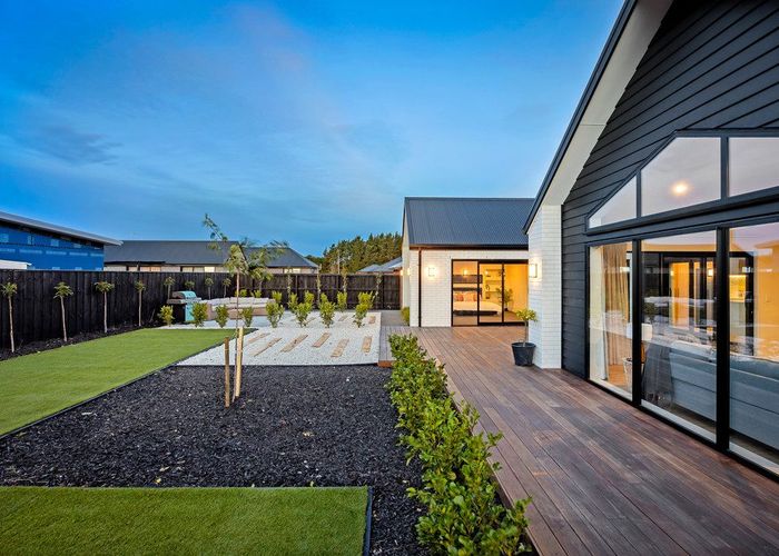  at 6B Greenwood Place, Amberley, Amberley