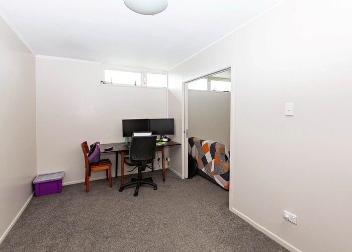  at 6/146 Saint Johns Road, Saint Johns, Auckland