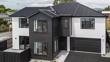  at 210 Edgeware Road, Edgeware, Christchurch