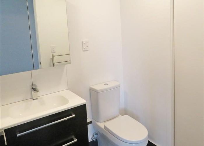  at 214a/321 Jackson Street, Petone, Lower Hutt, Wellington