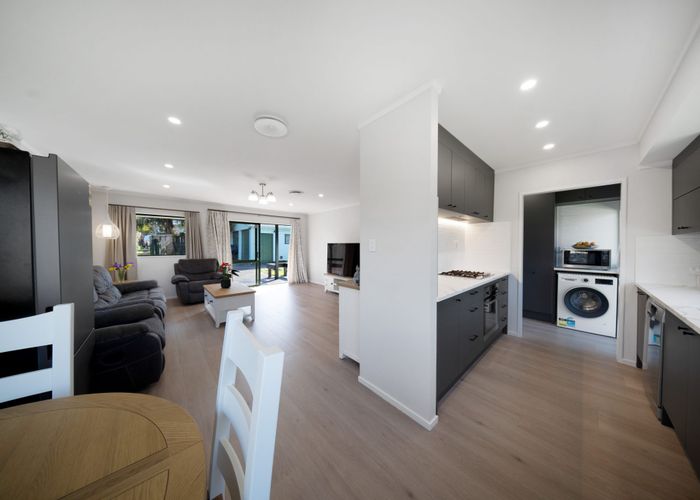  at 2/468 Great South Road, Papakura, Papakura, Auckland