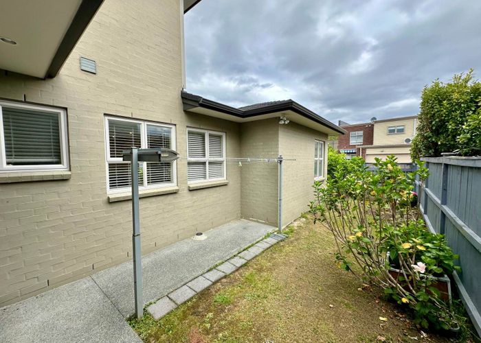  at 4 Guard Crescent, Stonefields, Auckland City, Auckland