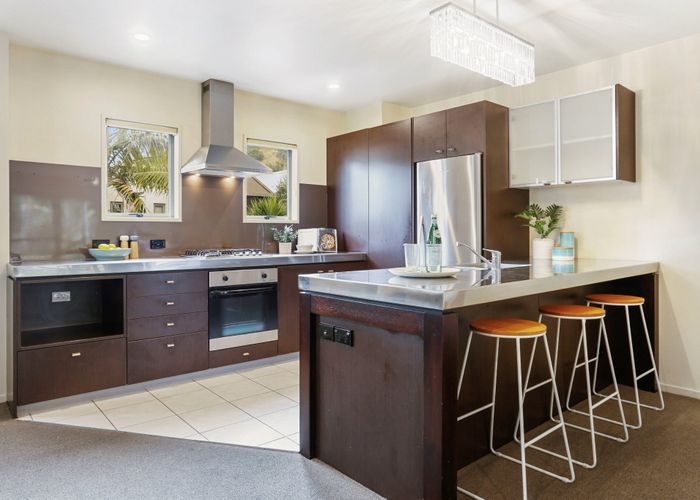 at 24/21 Hunters Park Drive, Three Kings, Auckland City, Auckland