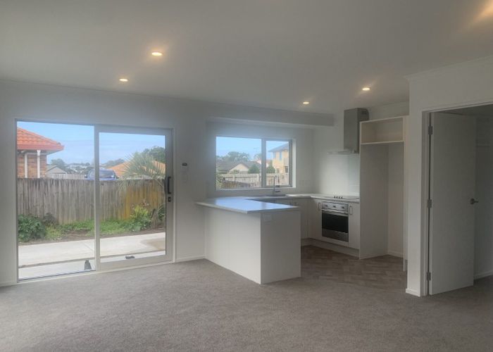  at 44A Patts Avenue, Glendene, Waitakere City, Auckland