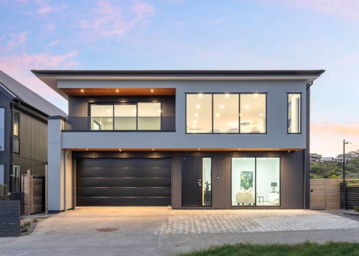  at 21 Humenga Place, Long Bay, North Shore City, Auckland